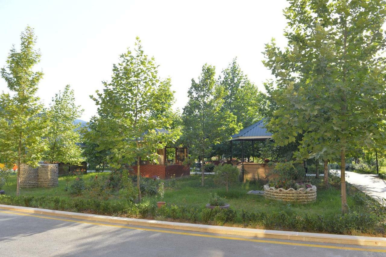 Hirkan Park Hotel Lankaran Ngoại thất bức ảnh